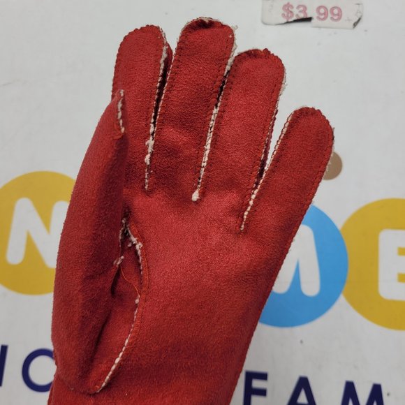 Vintage faux suede and sherpa lined gloves, red, NWOT - Picture 4 of 5